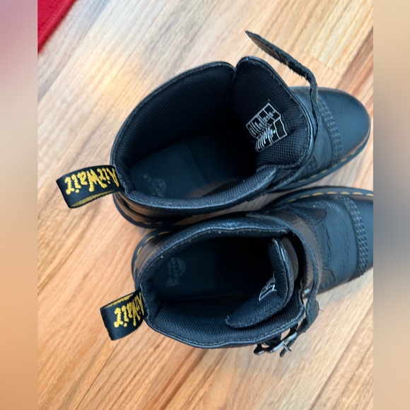 Dr. Martens Devon Flower Ankle Boot - Picture 5 of 7